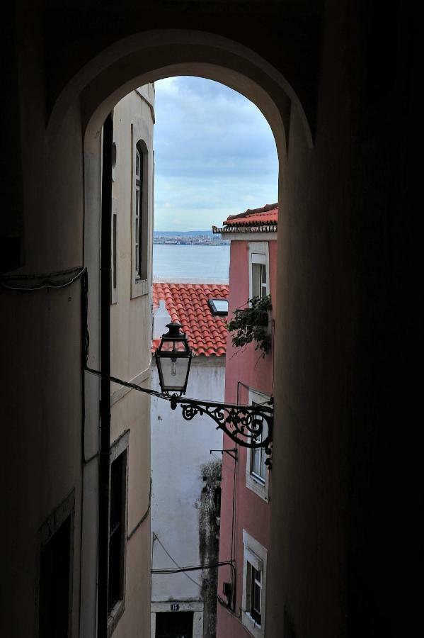 Localtraveling Remedios Apartment Lisbon Exterior photo